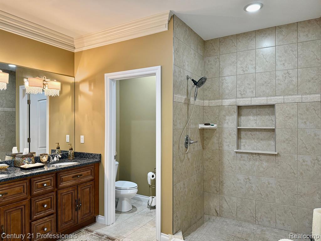 8814 PRESTWICK Lane, Washington, MI 48095 — Photo 25