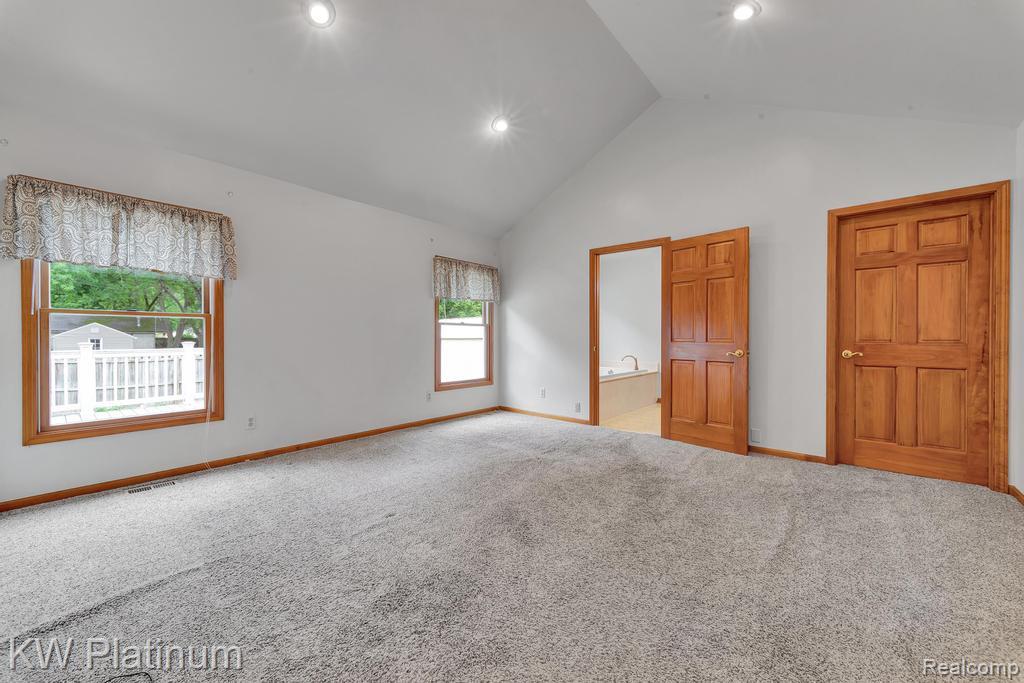 4626 Glenalda Drive, Clarkston, MI — Photo 21