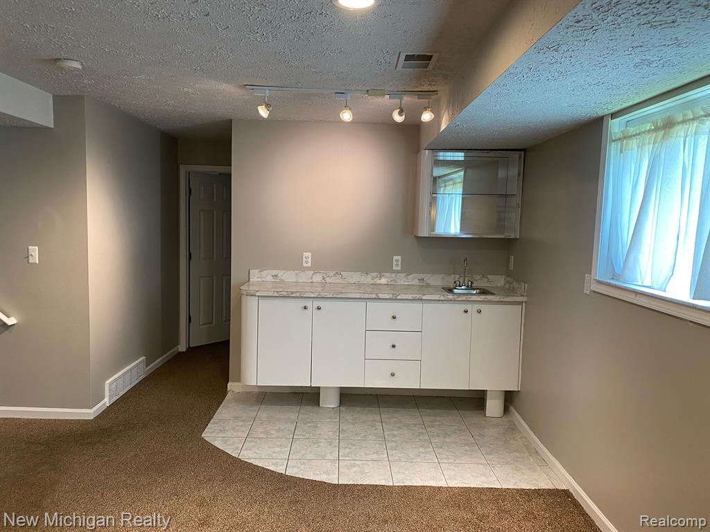 4791 ADMIRAL Drive, Sterling Heights, MI 48310 — Photo 20
