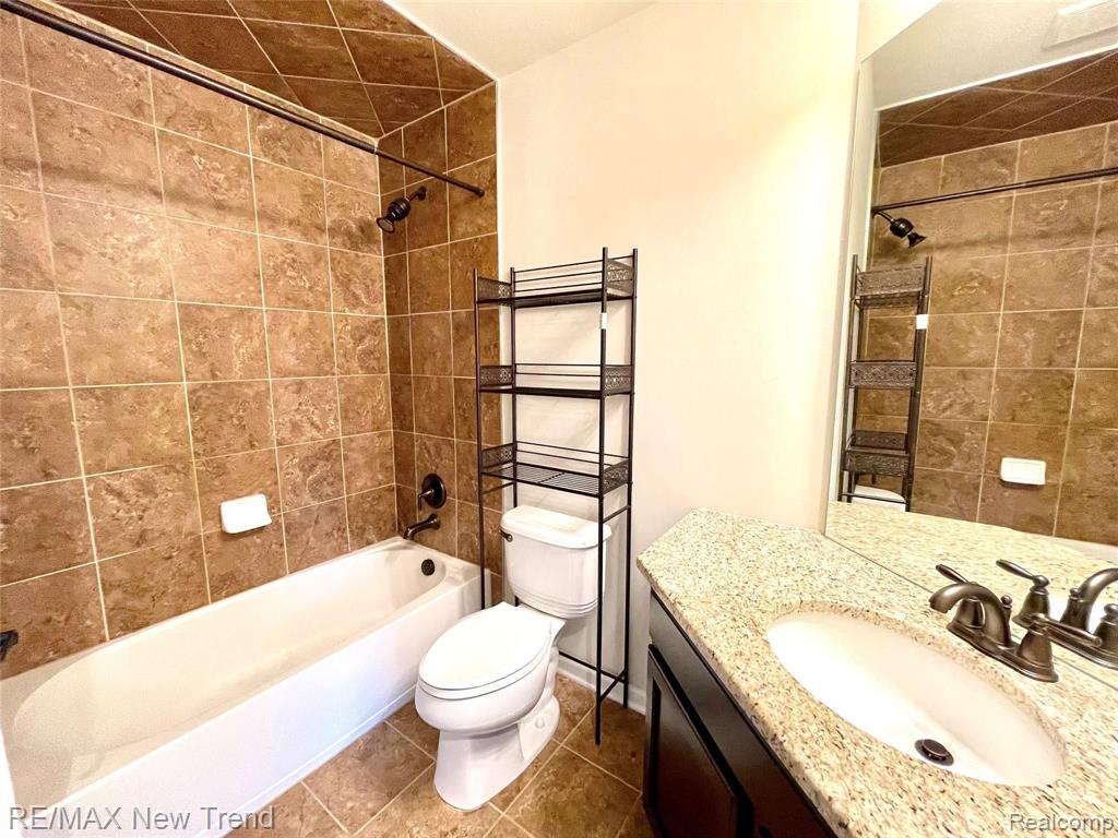 44600 ELLERY Lane, Novi, MI — Photo 13