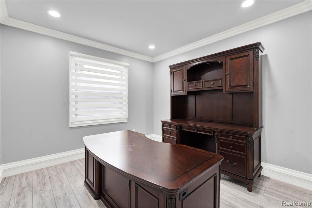 43576 INGLENOOK, Sterling Heights, MI 48314 — Photo 48