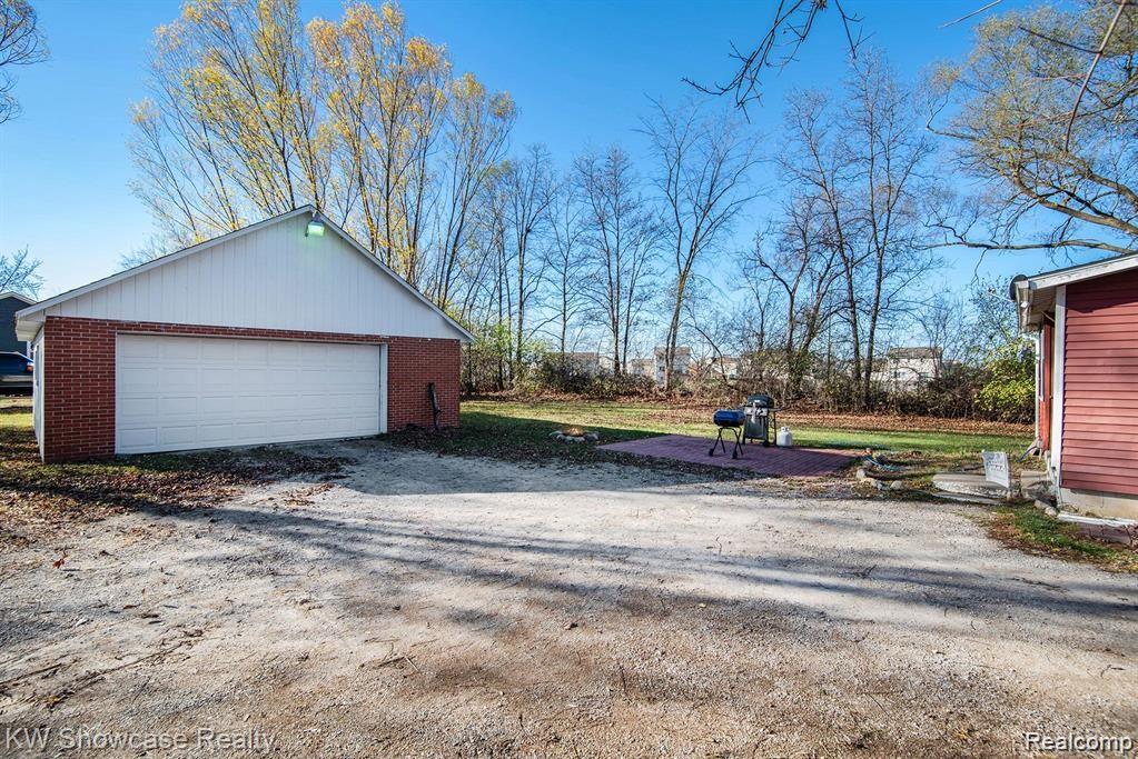 1261 W GRAND BLANC Road, Grand Blanc, MI 48439 — Photo 22