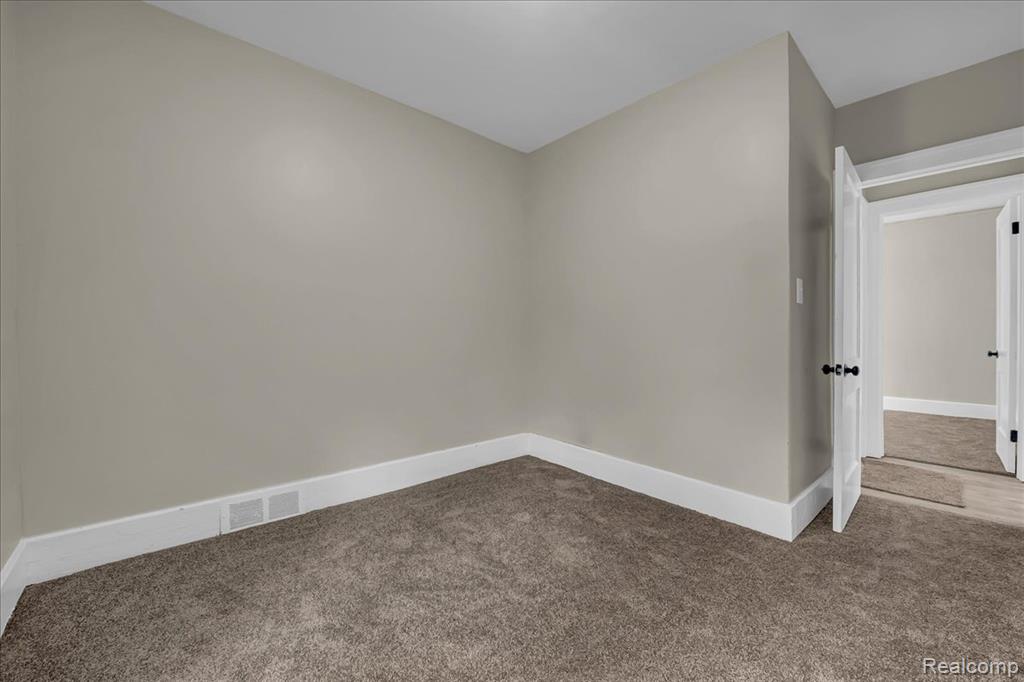 8135 E Hildale Street, Detroit, MI 48234 — Photo 16