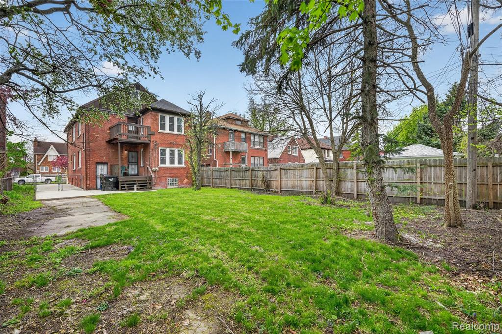 368 Piper Boulevard, Detroit, MI 48215 — Photo 51