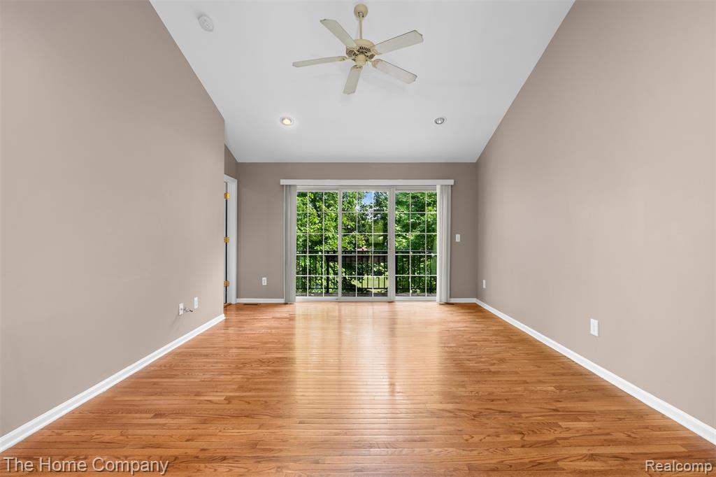 45880 Grant Court, Macomb, MI 48044 — Photo 8
