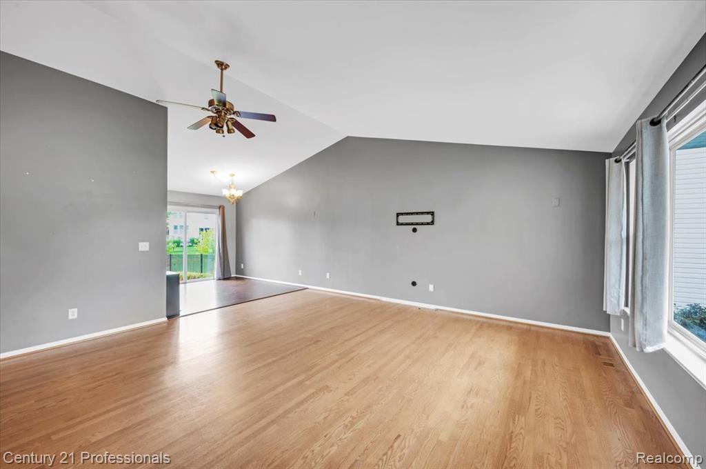 53611 County Line Road, New Baltimore, MI 48047 — Photo 14