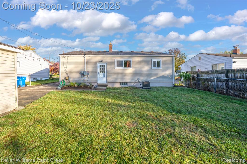 4638 Berwyn Drive, Warren, MI 48092 — Photo 24