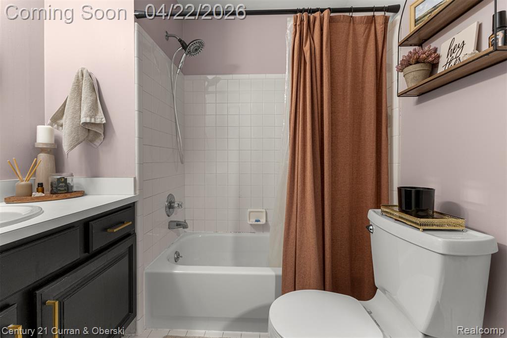 41812 King Edward Court, Clinton Twp, MI 48038 — Photo 24