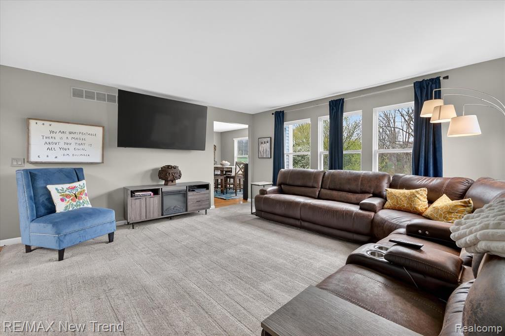 2032 Dover Drive, Wixom, MI 48393 — Photo 13