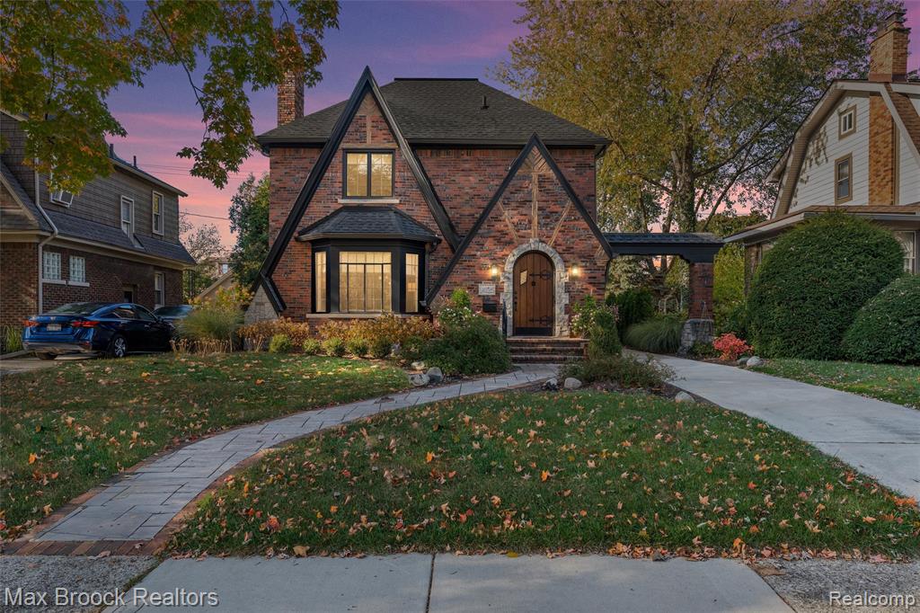 1425 Bedford Road, Grosse Pointe Park, MI 48230 — Photo 49