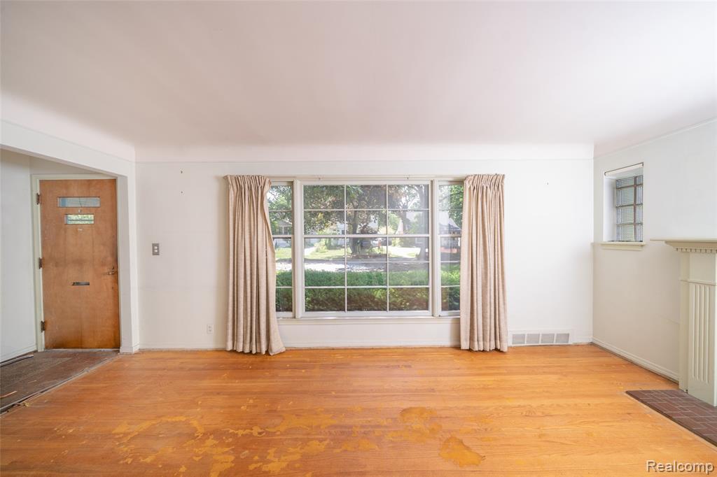 49 Woodward Heights Boulevard, Pleasant Ridge, MI — Photo 11
