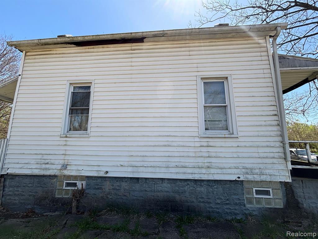 5572 CADILLAC Avenue, Detroit, MI 48213 — Photo 32