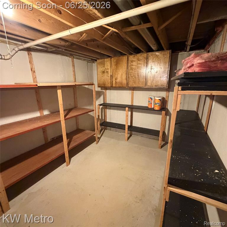 49429 Ferrisburg Court, Utica, MI 48315 — Photo 28