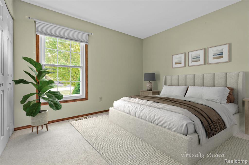 9076 Wildwood Lake Dr, Whitmore Lake, MI 48189 — Photo 16