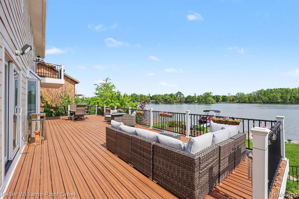 2560 Browning Drive, Lake Orion, MI — Photo 33