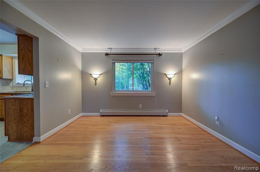 4435 Westover Drive, West Bloomfield, MI 48323 — Photo 10