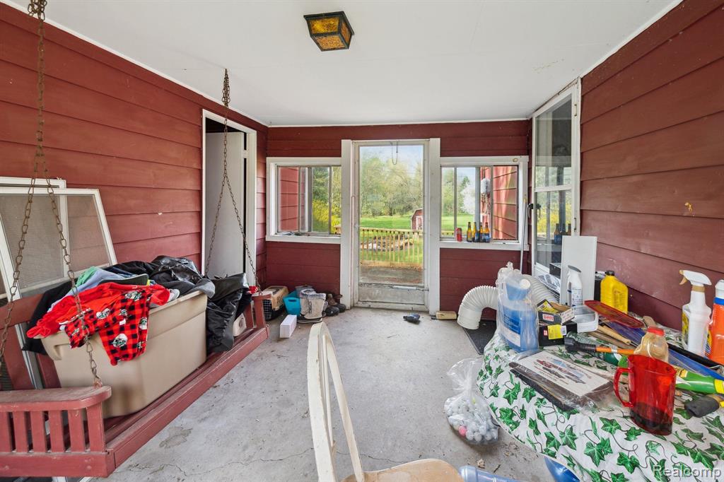 7107 E HIGHLAND Road, Howell, MI 48843 — Photo 14