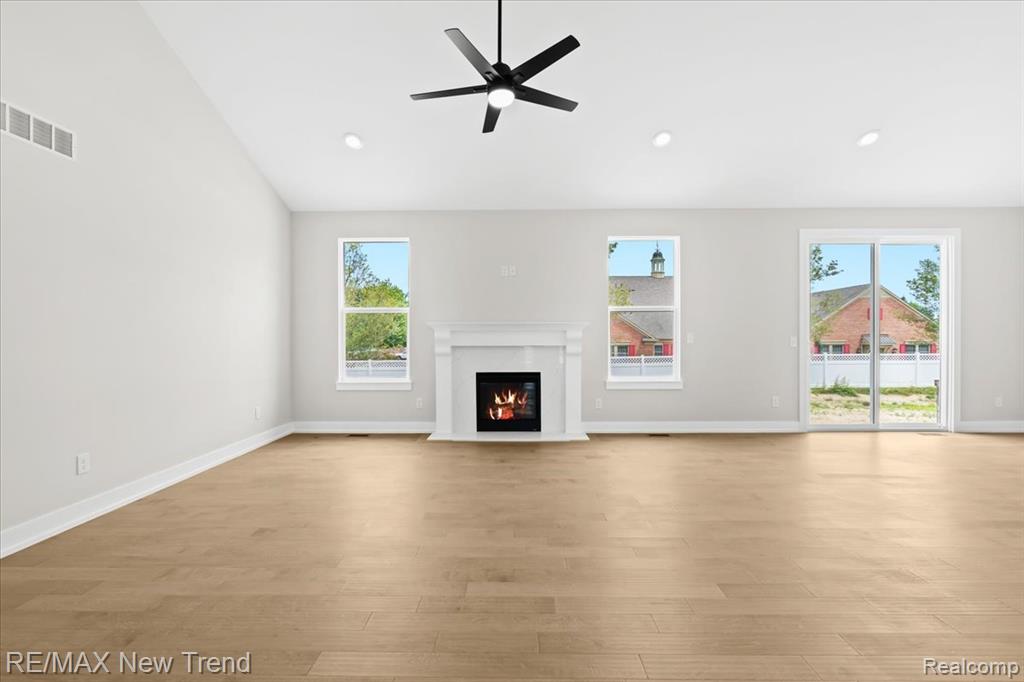 8541 Joseph Street, Commerce Twp, MI 48382 — Photo 15
