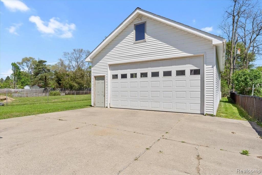 5334 DRAYTON Road, Clarkston, MI — Photo 18