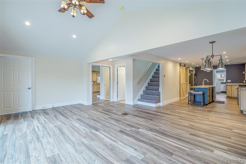 542 Oak Dale Drive, Chelsea, MI 48118 — Photo 28