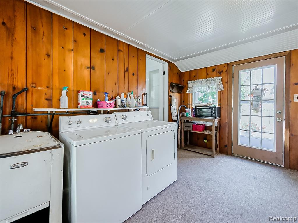 4656 Edgewood Street, Dearborn Heights, MI 48125 — Photo 15