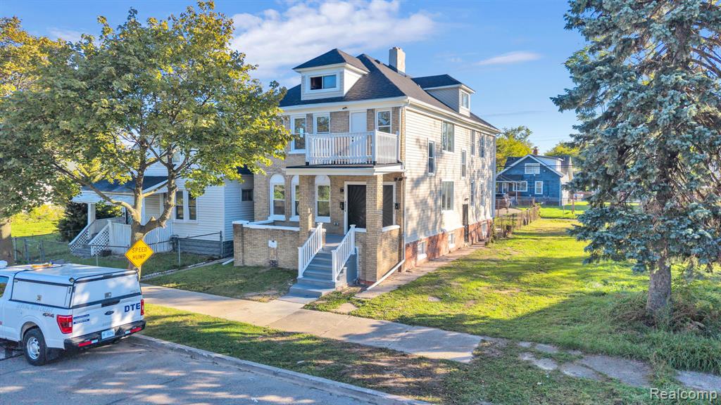 9622 Petoskey Avenue, Detroit, MI 48204
