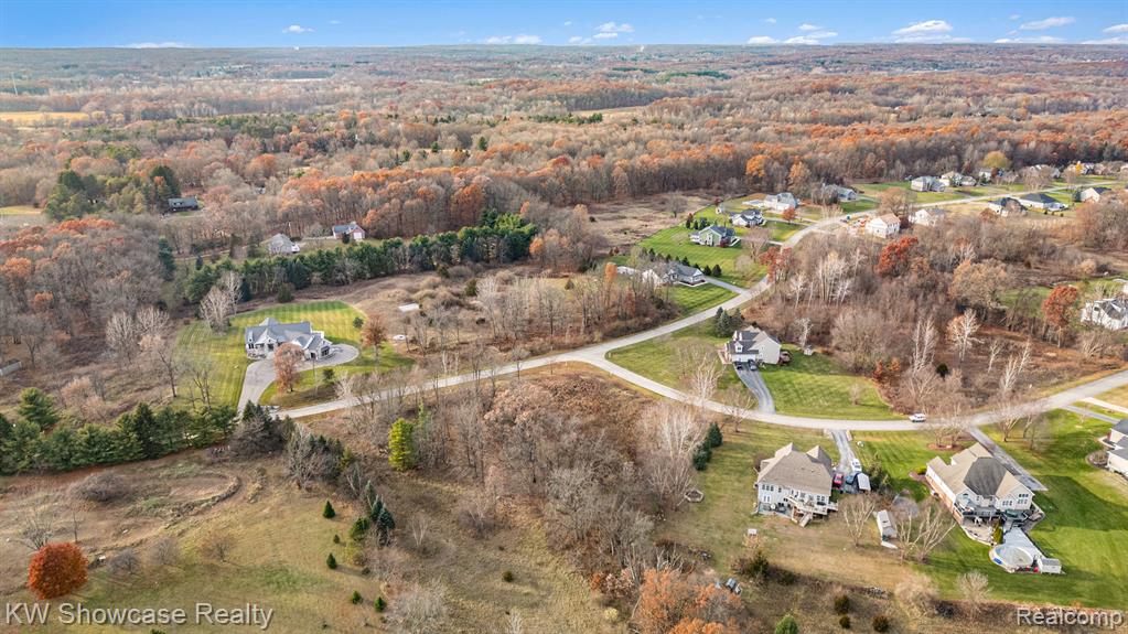 5100 Birch Lane, Davisburg, MI — Photo 11
