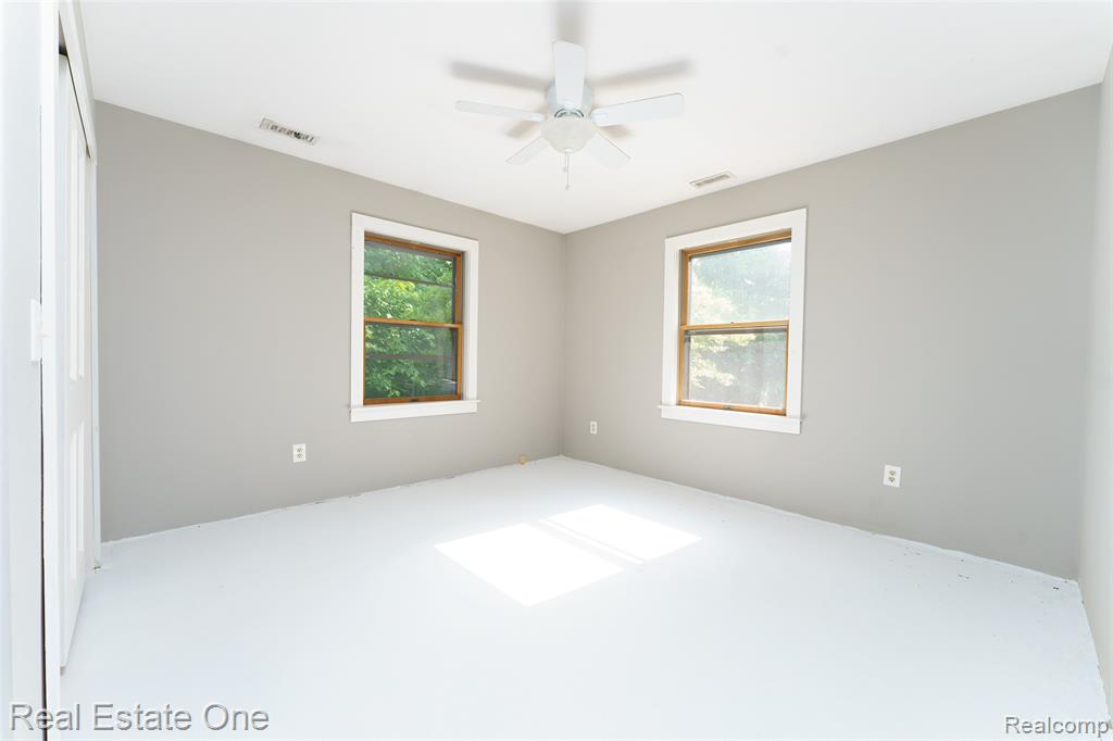15060 Van Syckle Court, Gregory, MI 48137 — Photo 24
