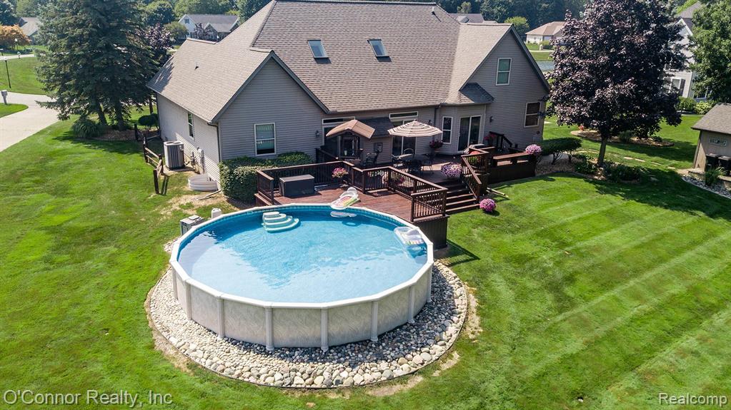 765 Lomasney Lane, Marysville, MI 48040 — Photo 43