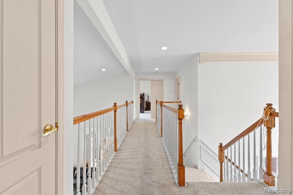 7555 Windgate Circle, West Bloomfield, MI 48323 — Photo 45