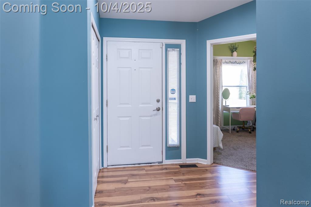 7184 Glacier Pointe Drive, Ypsilanti, MI 48197 — Photo 7