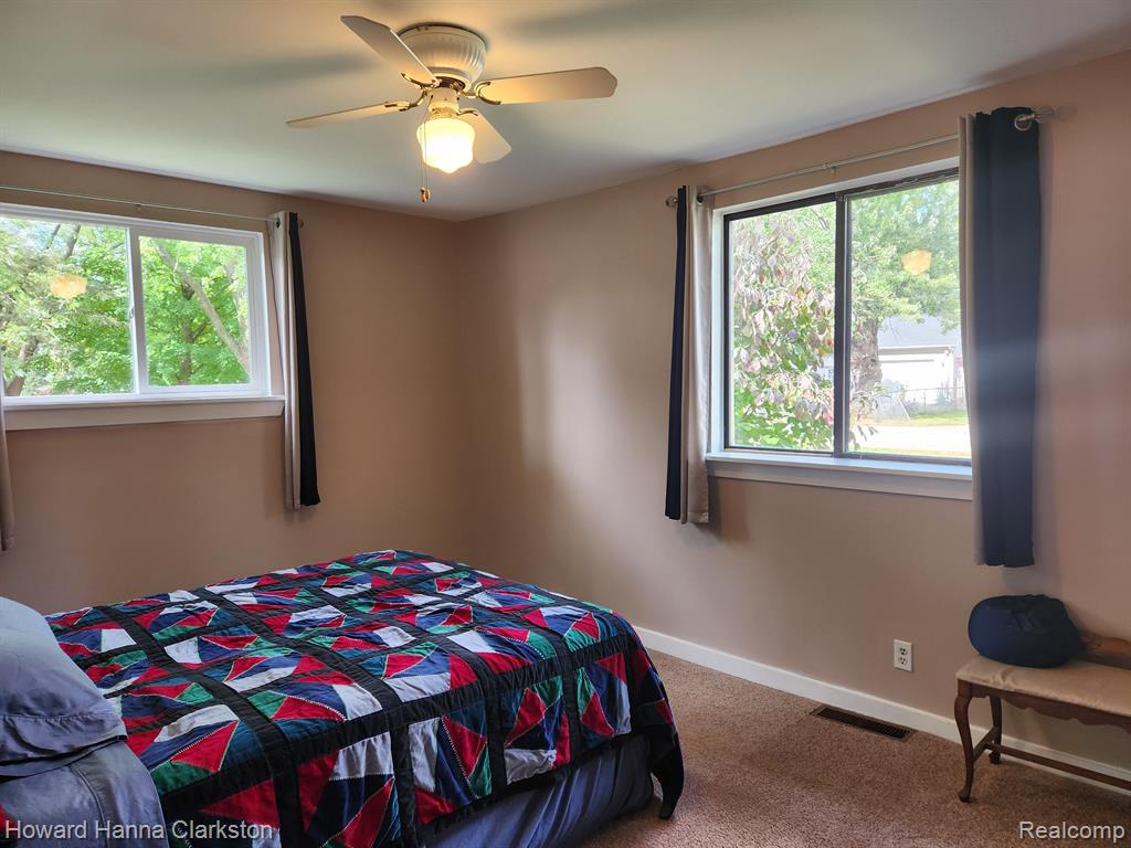 4025 Quillen Avenue, Waterford, MI 48329 — Photo 18