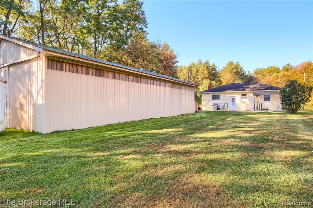 5400 N Center Road, Genesee, MI 48506 — Photo 6