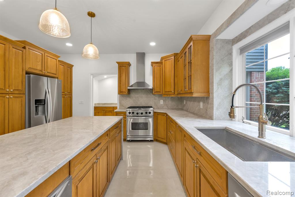 47974 Deer Trail Drive, Canton, MI 48187 — Photo 25