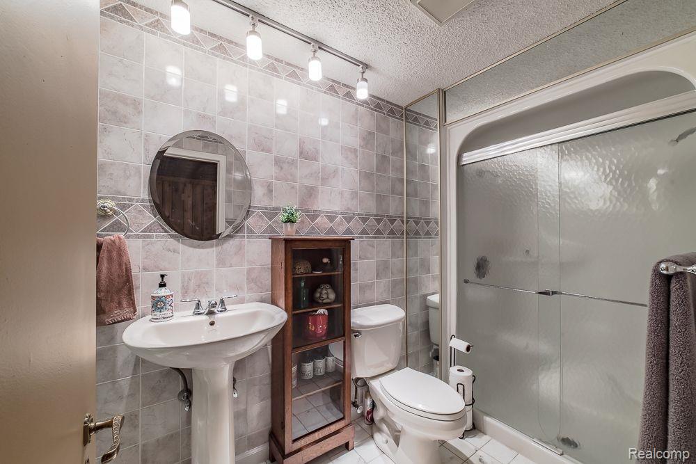 6576 Balmoral Terrace, Clarkston, MI — Photo 22