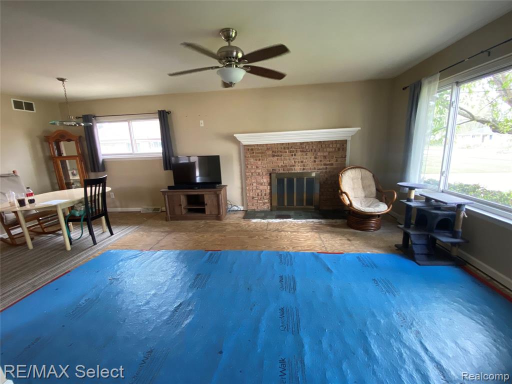 607 W Girard Avenue, Madison Heights, MI 48071 — Photo 15