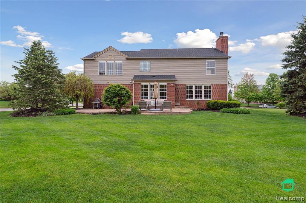 49110 MANHATTAN Circle, Canton, MI 48188 — Photo 35