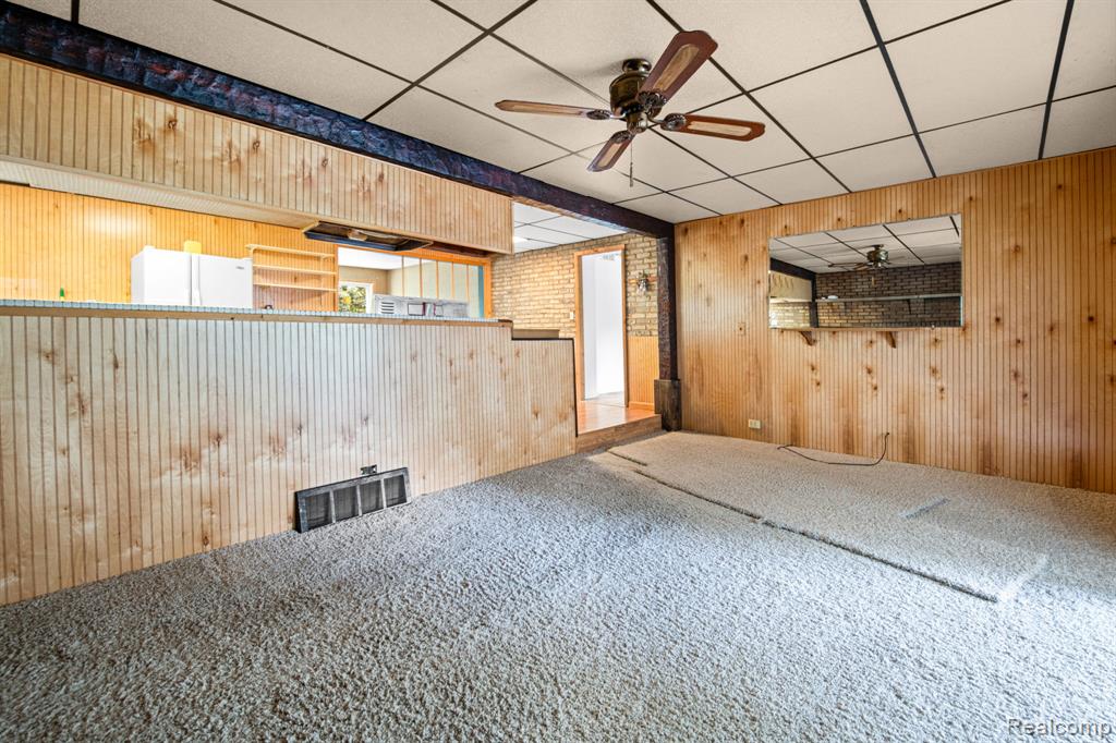 19227 Gudith Road, Trenton, MI 48183 — Photo 11