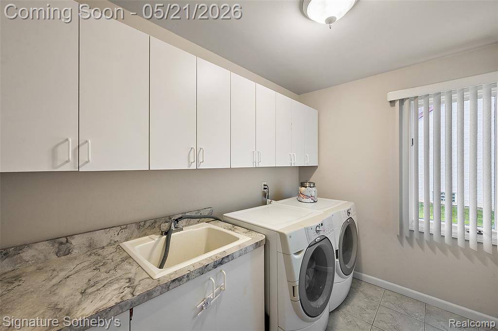 42280 Locklin Drive, Sterling Heights, MI 48314 — Photo 18