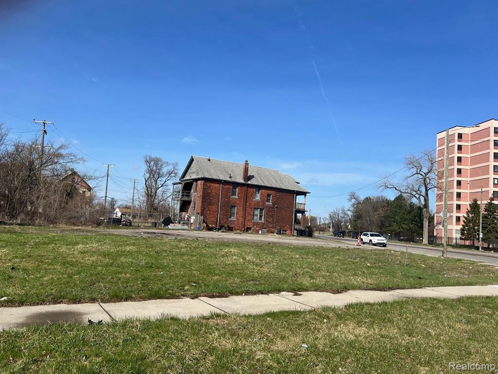 5137 BANGOR Street, Detroit, MI 48210 — Photo 3