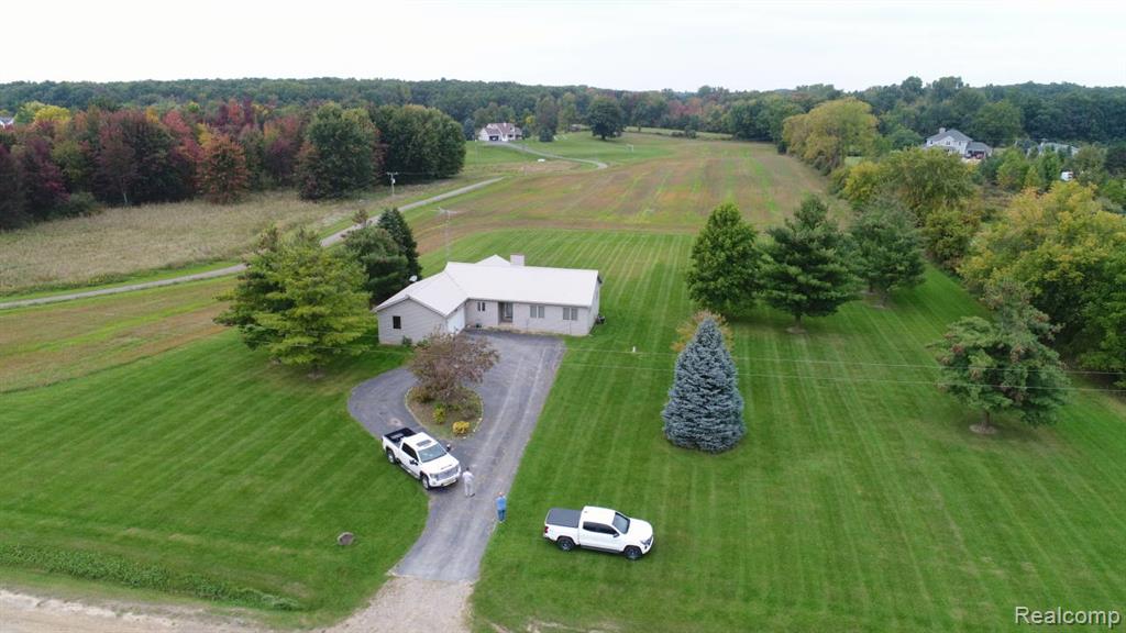4198 MCDOWELL Road, Lapeer, MI 48446 — Photo 31