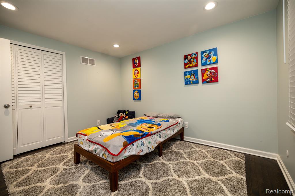 6825 ALDERLEY Way, West Bloomfield, MI — Photo 38