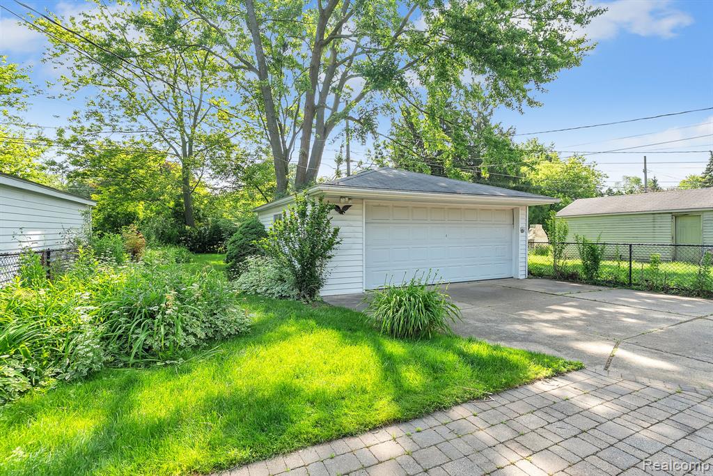 4129 VASSAR Street, Dearborn Heights, MI 48125 — Photo 30