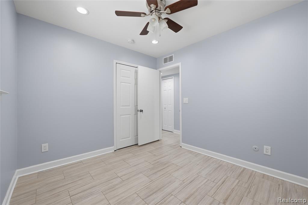 30746 Brush Street, Madison Heights, MI 48071 — Photo 12