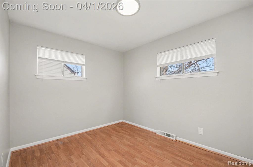 24834 Schroeder Avenue, Eastpointe, MI 48021 — Photo 10