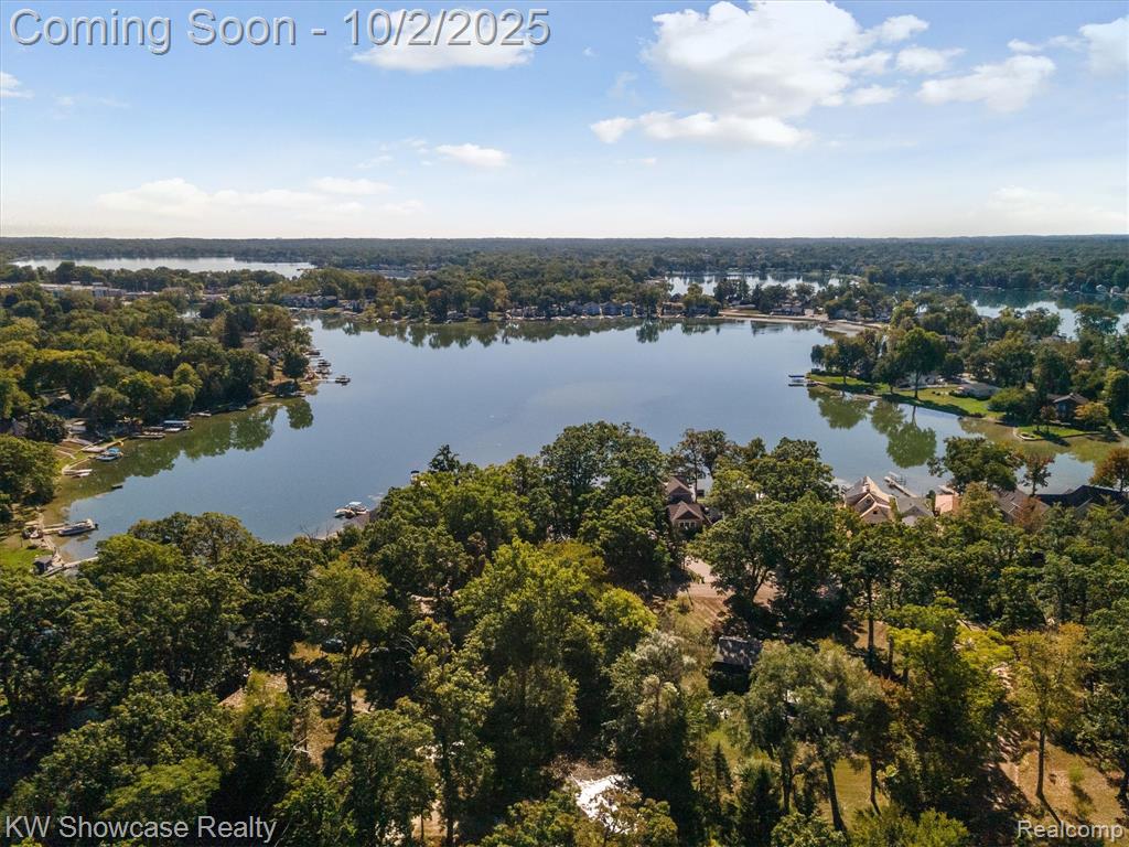 8760 Cooley Beach Drive, White Lake, MI — Photo 46