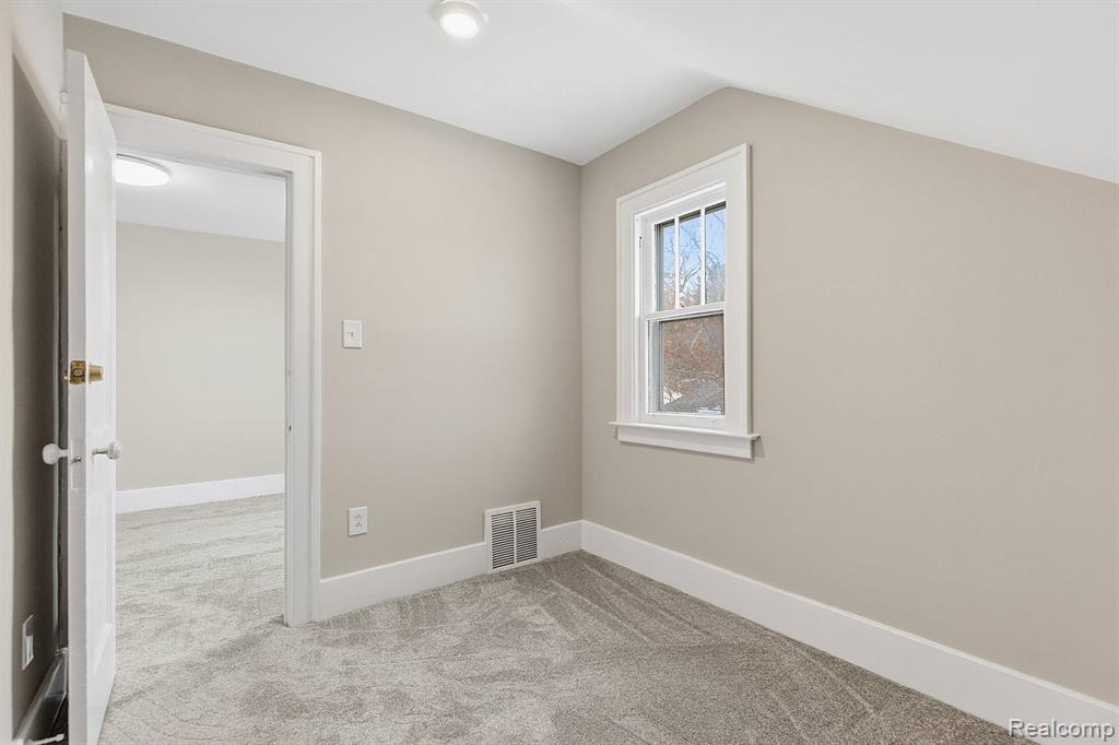 142 Miller Street, Mount Clemens, MI 48043 — Photo 42