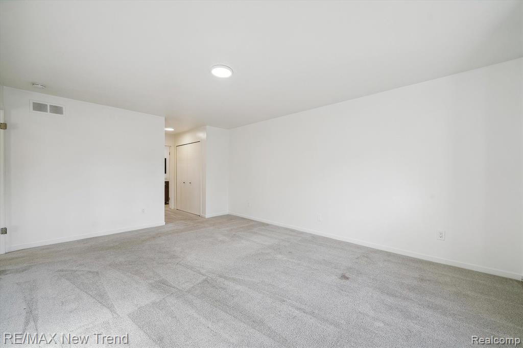 6602 MAPLE LAKES Drive, West Bloomfield, MI — Photo 20