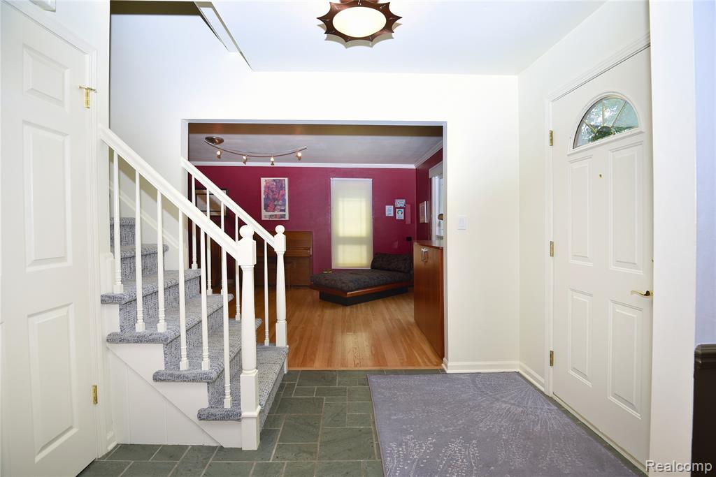 31690 Glencoe Drive, Beverly Hills, MI 48025 — Photo 3