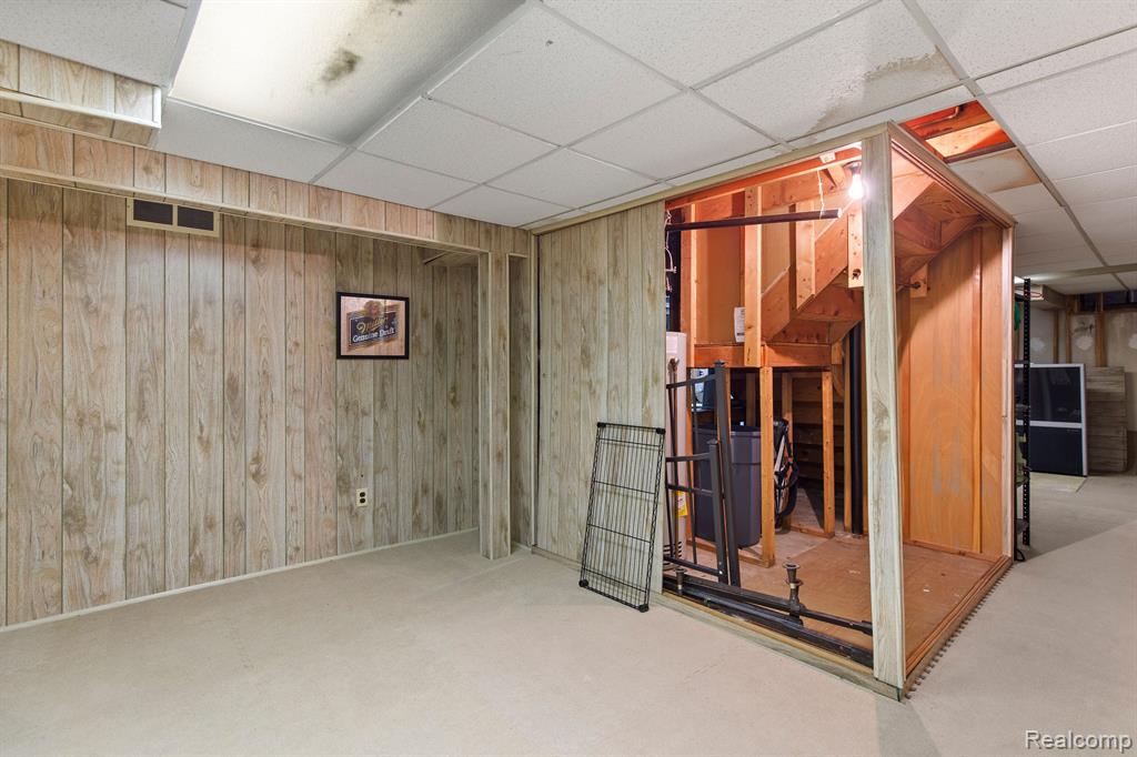 1920 WICKHAM Street, Royal Oak, MI 48073 — Photo 21